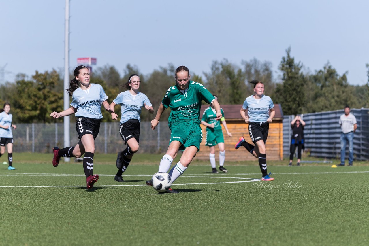 Bild 213 - wBJ FSG Kaltenkirchen - MSG Siebenbaeumen-Krummesse : Ergebnis: 2:5